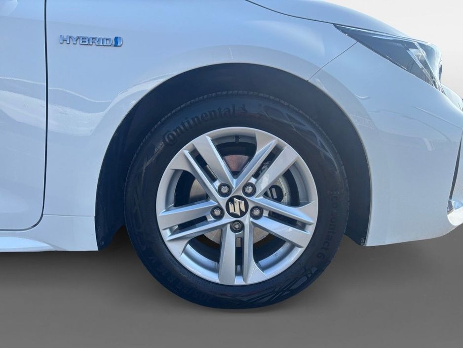 Suzuki Swace 0.0 Swace 1.8 Hybrid SZ-T CVT Estate Hybrid White