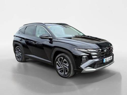 Hyundai TUCSON 0.0 Tucson FL 2WD Platinum PHEV Auto SUV Petrol / Electric Hybrid Black