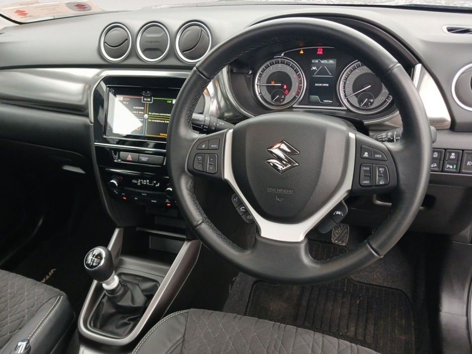 Suzuki Vitara 0.0 Vitara 1.4 Mild Hybrid SZ5 MT SUV Petrol Grey