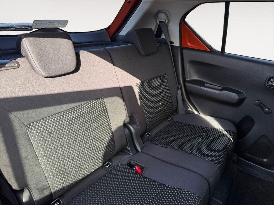 Suzuki Ignis 0.0 Ignis 1.2 Mild Hybrid SZ-T MT Hatchback Petrol Orange