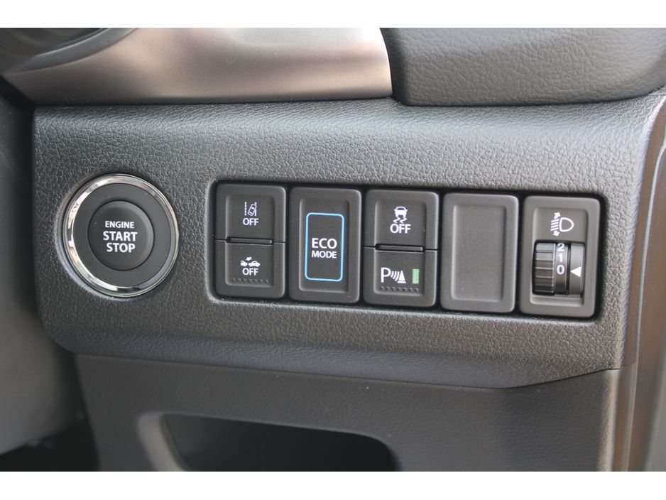 Suzuki Vitara 0.0 1.4 B/JET HYBRID MOTION DEMO SUV Hybrid Yellow
