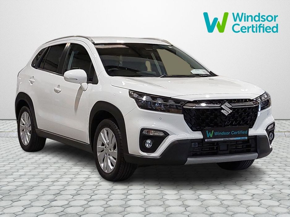 Suzuki Sx4 S-cross 0.0 SX4 S-CROSS 1.4 BOOSTERJET MIL Hatchback Petrol White