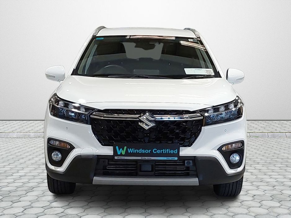 Suzuki Sx4 S-cross 0.0 SX4 S-CROSS 1.4 BOOSTERJET MIL Hatchback Petrol White