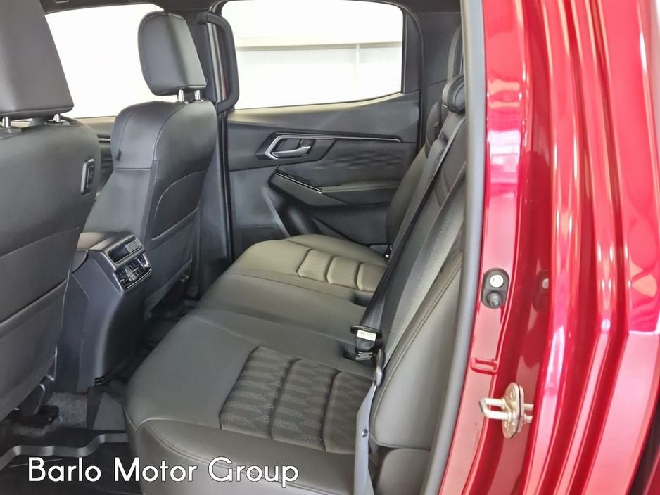 Isuzu D-Max 0.0 D-MAX LSE MY25 AUTO Tow Bar + Liner MPV Diesel Red