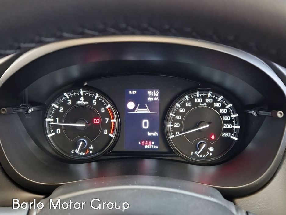 Suzuki S-Cross 0.0 S-Cross 1.4 Mild Hybrid Motion MT Hatchback Hybrid Red