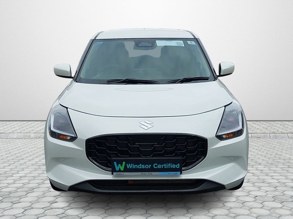 Suzuki Swift 0.0 Swift 1.2 Mild Hybrid Motion Hatchback Hybrid White