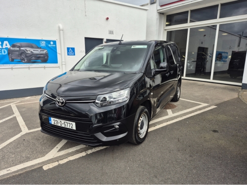 Toyota PROACE 0.0 1.5 D GX SWB 6 650KG (PRICE EX VAT) Van Diesel Black