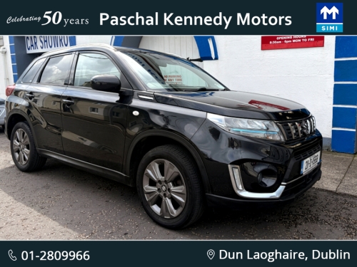 Suzuki Vitara 0.0 SZT HYBRID  1.4 BOOSTERJET ,UP TO 5 YEARS WARRANTY , REVERSING CAMERA , TOUCH SCREEN SUV Hybrid Black