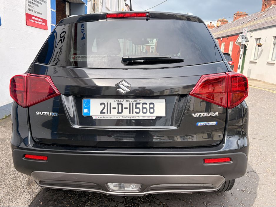 Suzuki Vitara 0.0 SZT HYBRID 1.4 BOOSTERJET ,UP TO 5 YEARS WARRANTY , REVERSING CAMERA , TOUCH SCREEN SUV Hybrid Black
