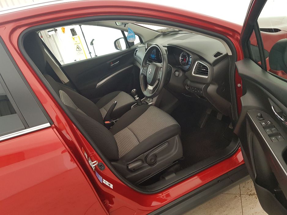 Suzuki Sx4 0.0 1.4 Boosterjet Motion 5DR Hatchback Petrol Red