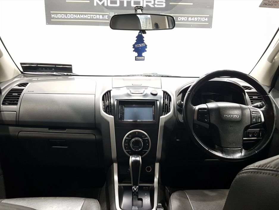 Isuzu D-Max 0.0 2.5 TD UTAH VISION D/C 16 Pickup Diesel Black