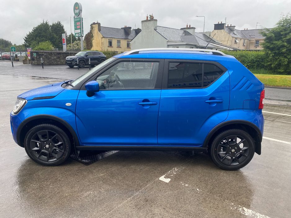 Suzuki Ignis 0.0 1.2 Hybrid SZ-T CVT Hatchback Hybrid Blue