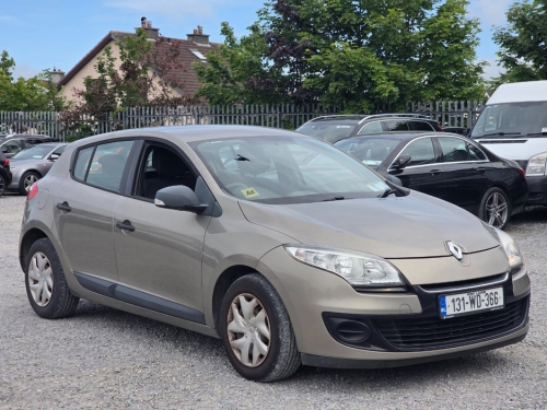 Renault Megane 0.0 III EXPRESSION 1.5 DCI 90 4 4DR Hatchback Diesel Gold