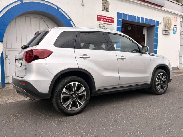2023 Suzuki Vitara 0.0 HYBRID SZ5 1.4 BOOSTERJET UP TO 7 YEARS WARRANTY  SUNROOF HALF LEATHER
