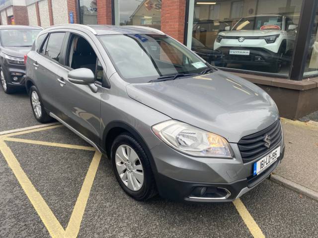 2016 Suzuki Sx4 S-cross 0.0 GL 5DR + PETROL